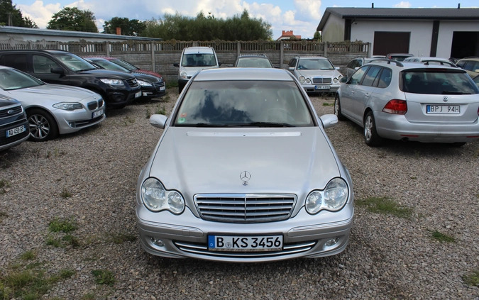 Mercedes-Benz Klasa C cena 23900 przebieg: 225579, rok produkcji 2004 z Poznań małe 172